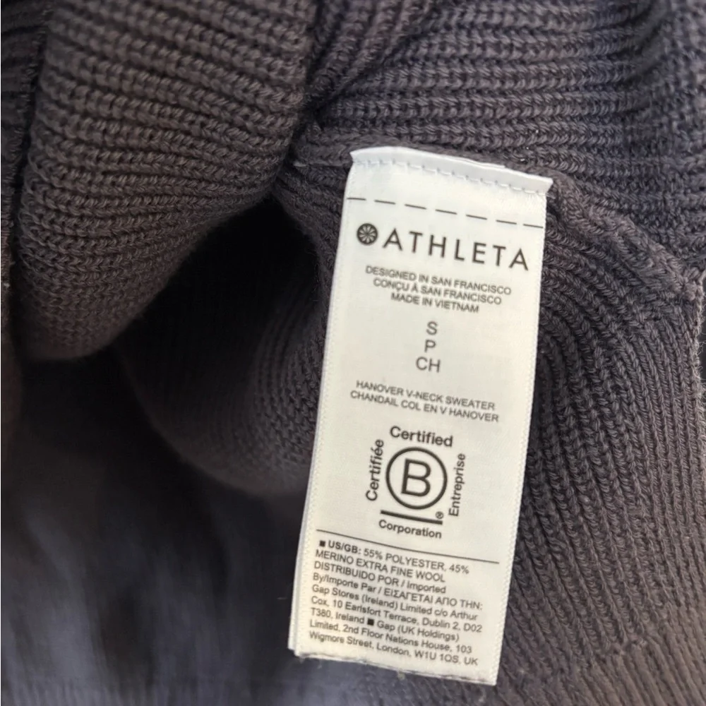 Athleta Ribbed V-Neck Sweater - Size Small - NWOT